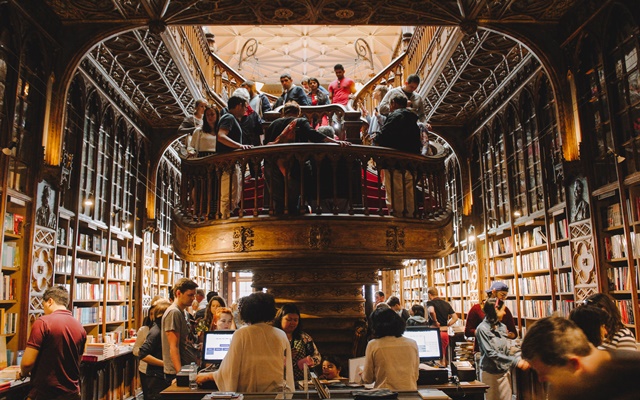 Top 5 trải nghiệm thú vị cho khách du lịch Porto Bồ Đào Nha